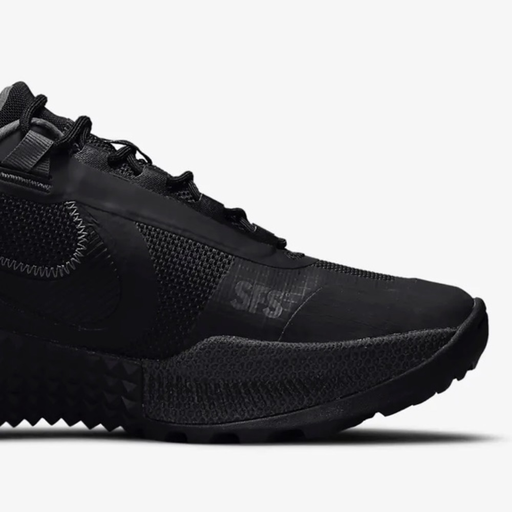 Nike React SFB Carbon Low Men’s Elite Outdoor Shoes Black/Anthracite - Picture 7 of 9